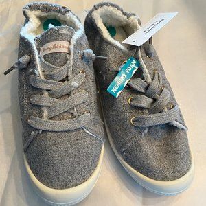 NWT Tommy Bahama Women’s Slip-On Sneaker 8